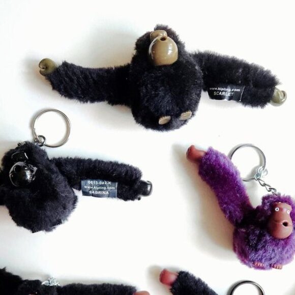 Kipling Ape Keychains - Picture 2 of 2